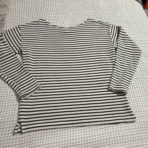 Sperry Pullover Sweater Size Medium (#231) - Picture 2 of 10